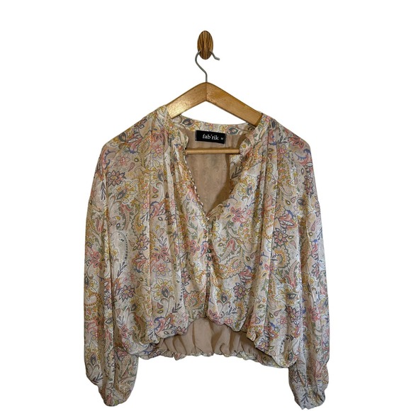 Fab’rik Women’s Beige Floral Crop Top Button Front Long Sleeve Size M - Picture 1 of 13